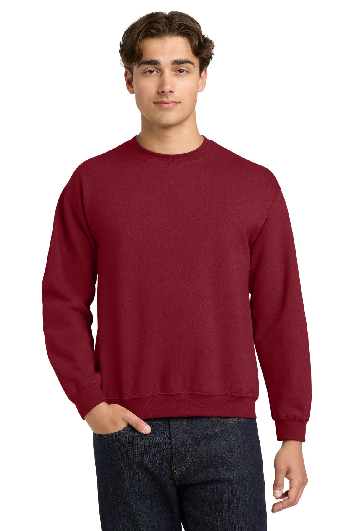 Gildan Heavy Blend Crewneck Sweatshirt. 18000