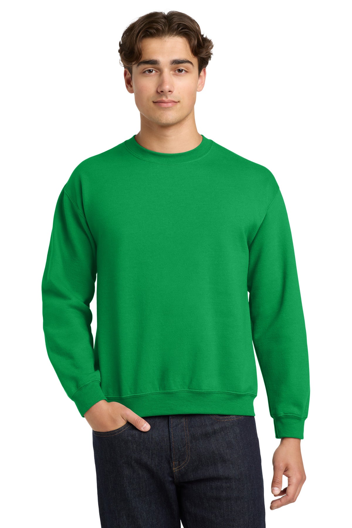 Gildan Heavy Blend Crewneck Sweatshirt. 18000