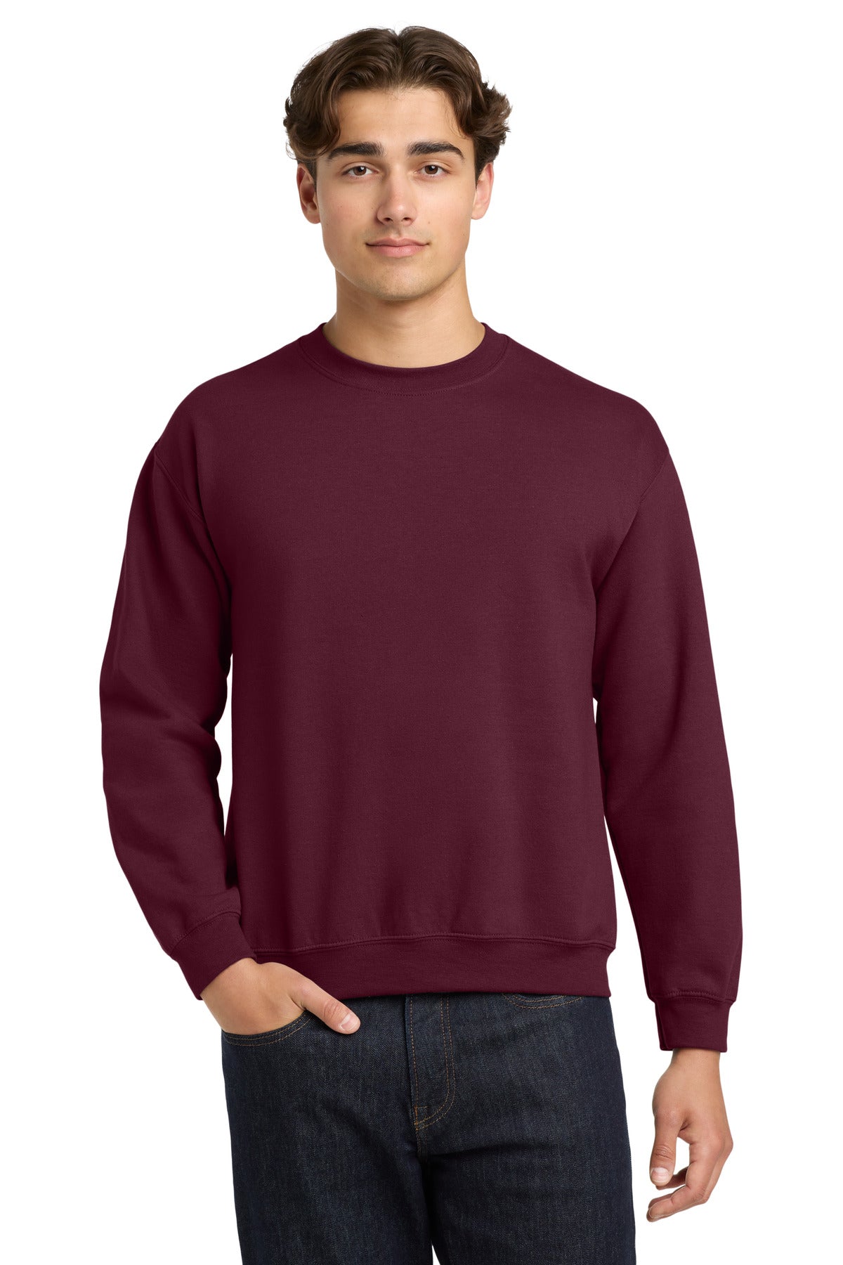 Gildan Heavy Blend Crewneck Sweatshirt. 18000