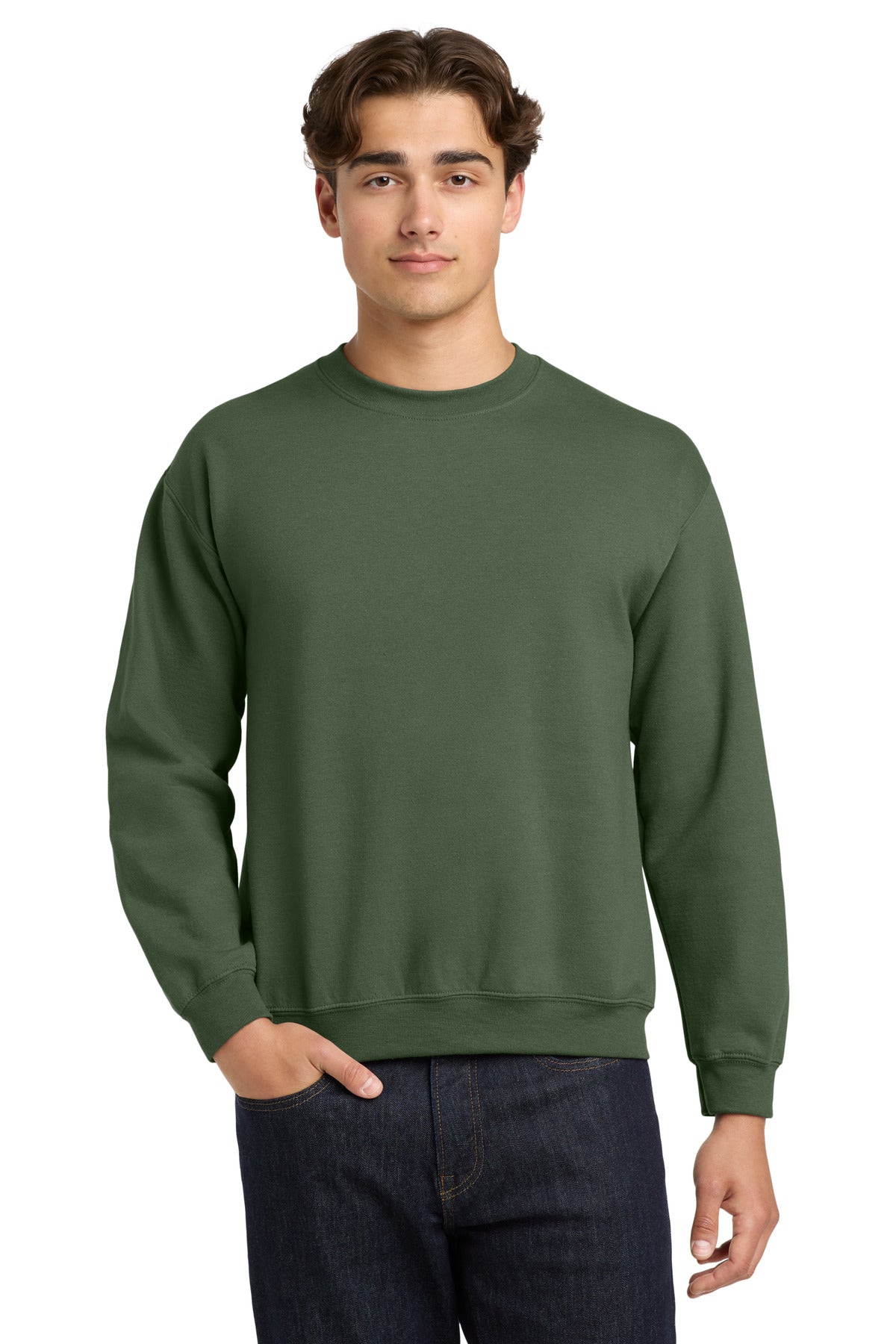 Gildan Heavy Blend Crewneck Sweatshirt. 18000