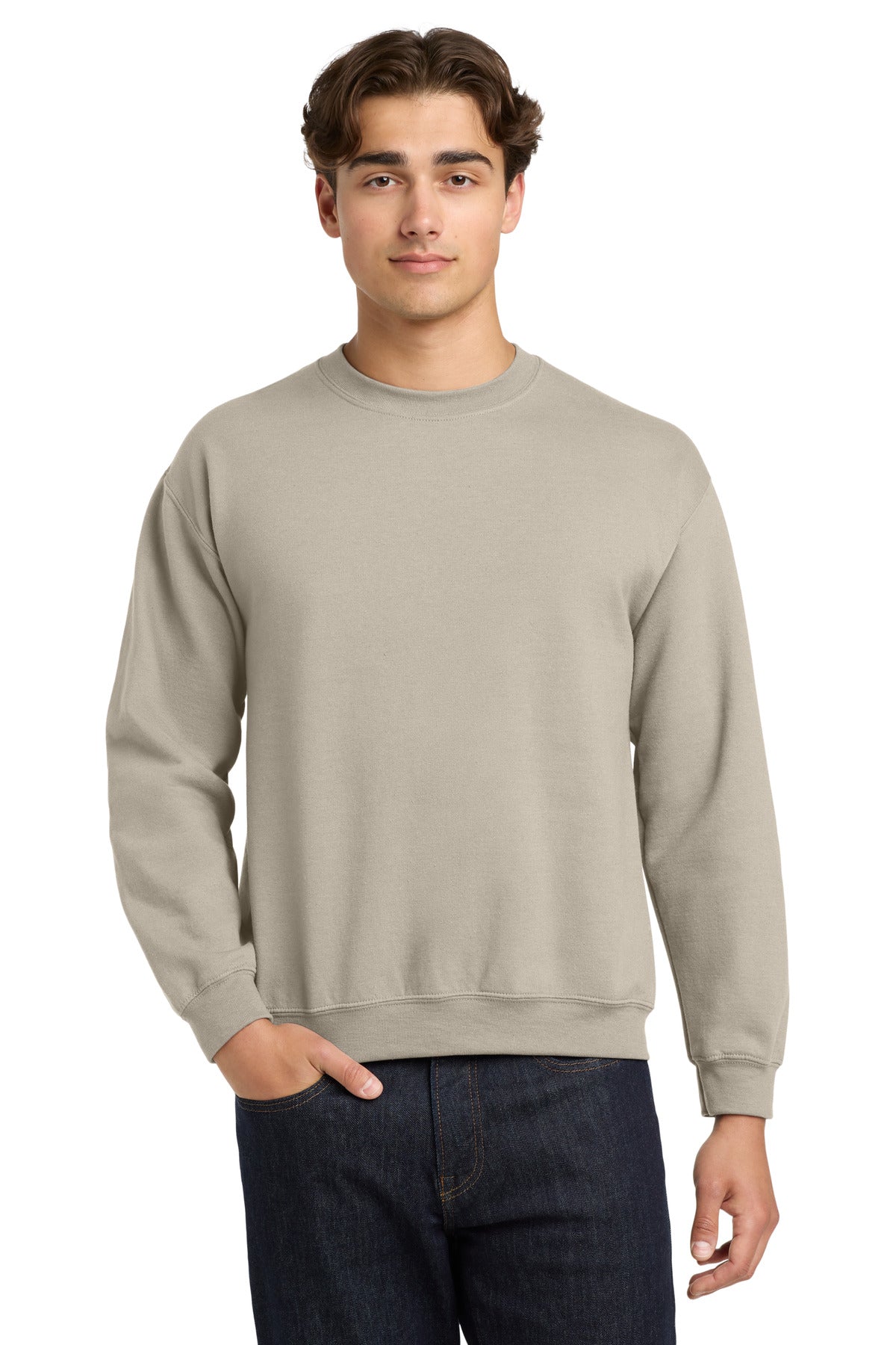Gildan Heavy Blend Crewneck Sweatshirt. 18000