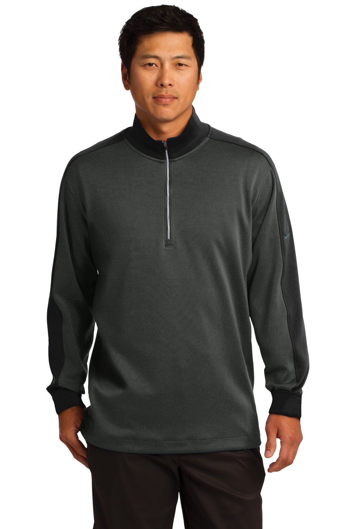 578673 – Nike Dri-FIT 1/2-Zip Cover-Up.